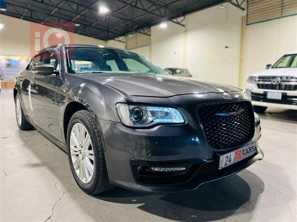 Chrysler 300 2016 for sale in Iraq - Najaf